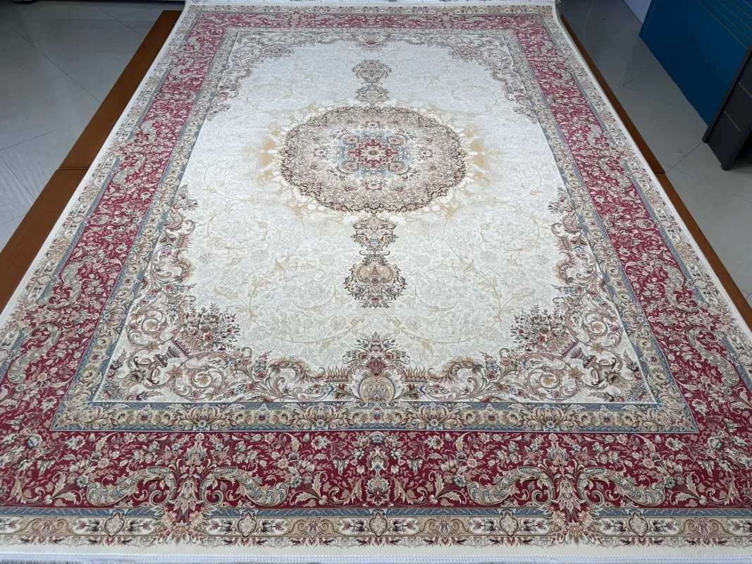 فرش ترنج دار 1500 شانه خاطره کویر کاشان نقشه نفس سفید لاکی